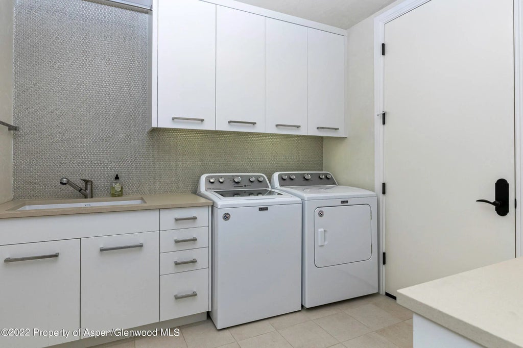 21 of 23 - 135 W Hopkins Avenue, Aspen, CO