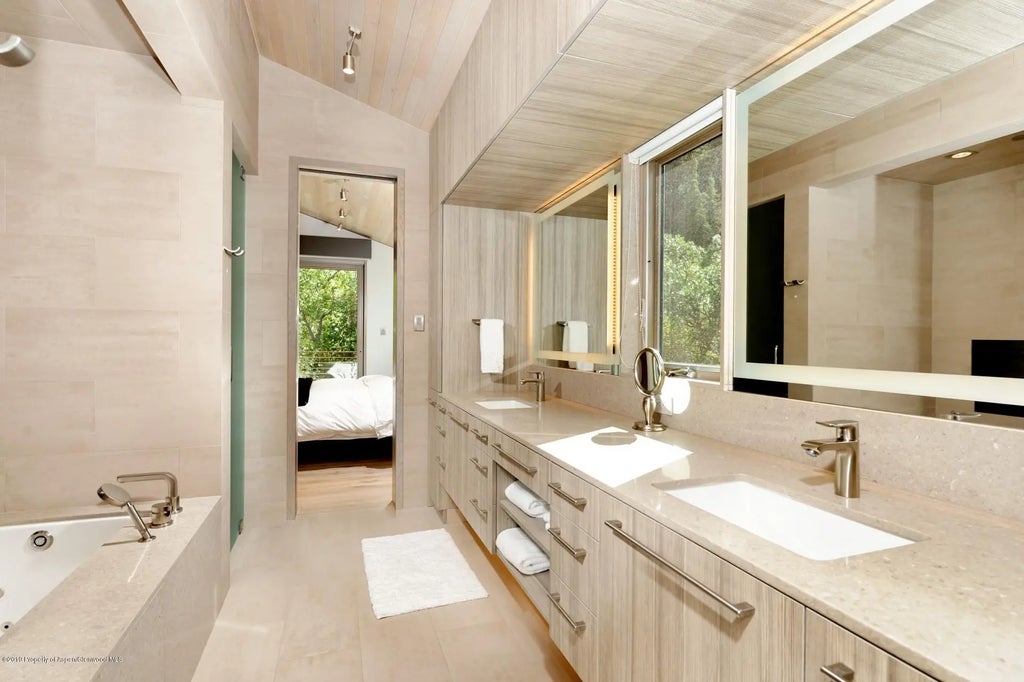 14 of 32 - 217 S Third Street, Aspen, CO