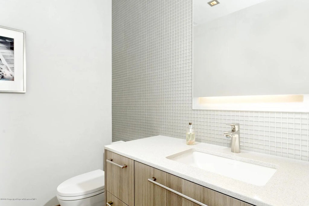 15 of 32 - 217 S Third Street, Aspen, CO