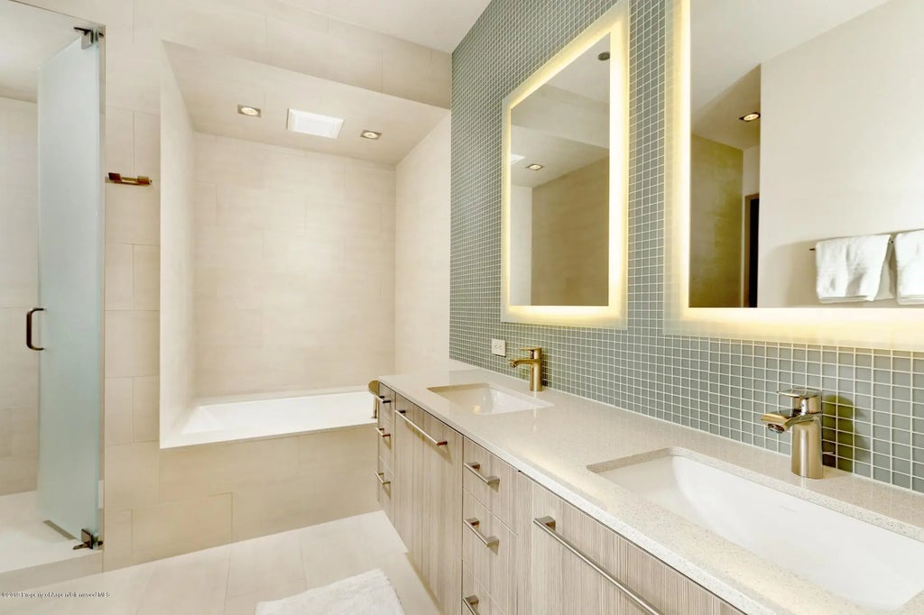 17 of 32 - 217 S Third Street, Aspen, CO