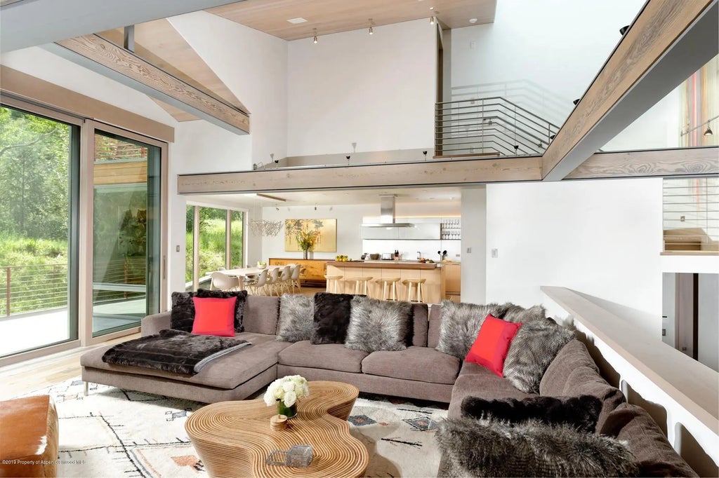 7 of 32 - 217 S Third Street, Aspen, CO