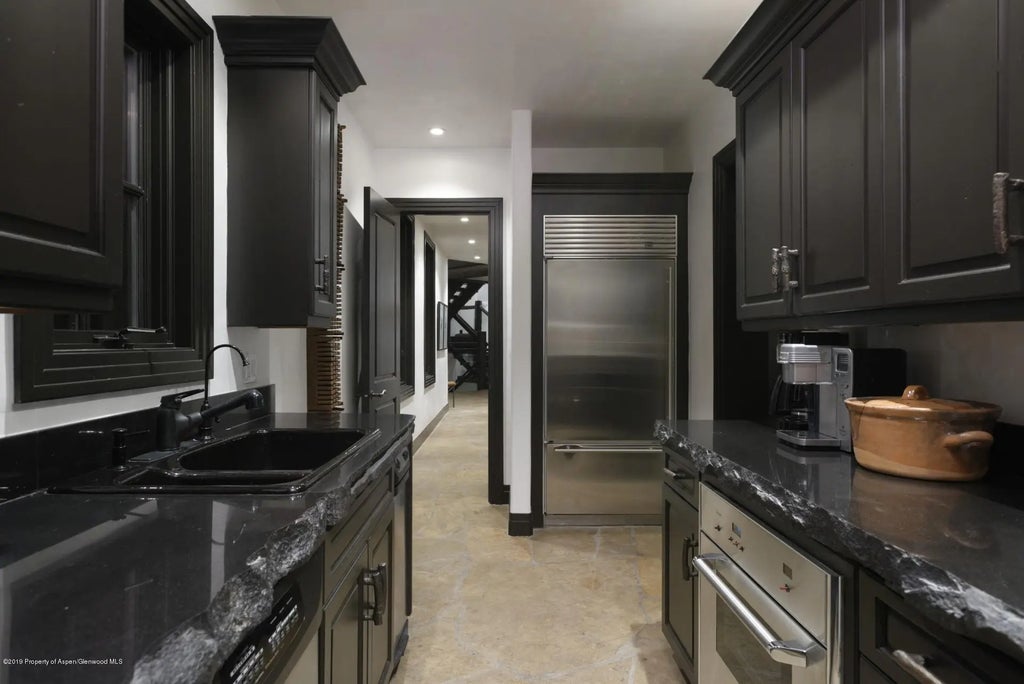 24 of 37 - 450 Smuggler Mountain Road, Aspen, CO