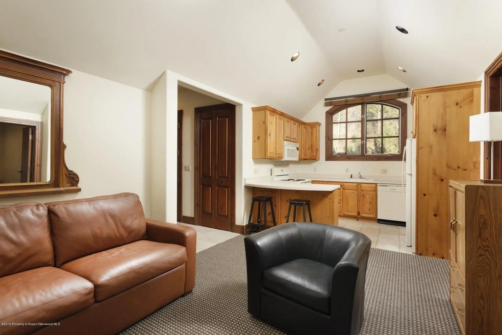 27 of 37 - 450 Smuggler Mountain Road, Aspen, CO