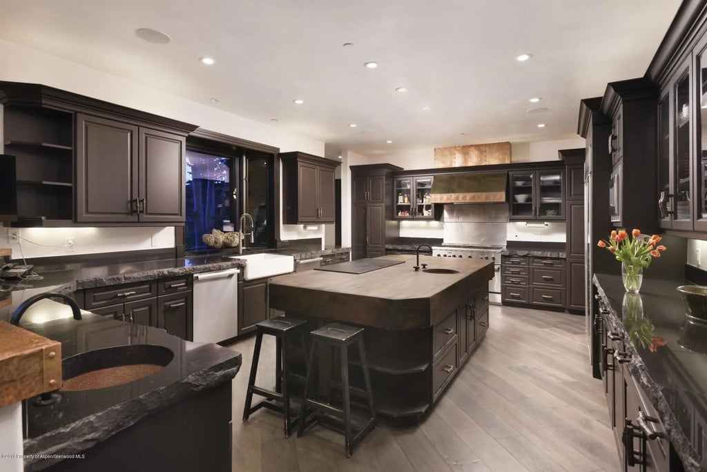 7 of 37 - 450 Smuggler Mountain Road, Aspen, CO