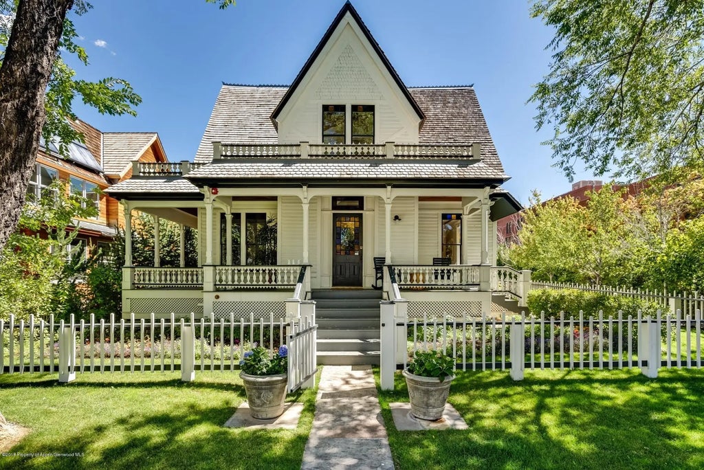1 of 31 - 202 N Monarch Street, Aspen, CO