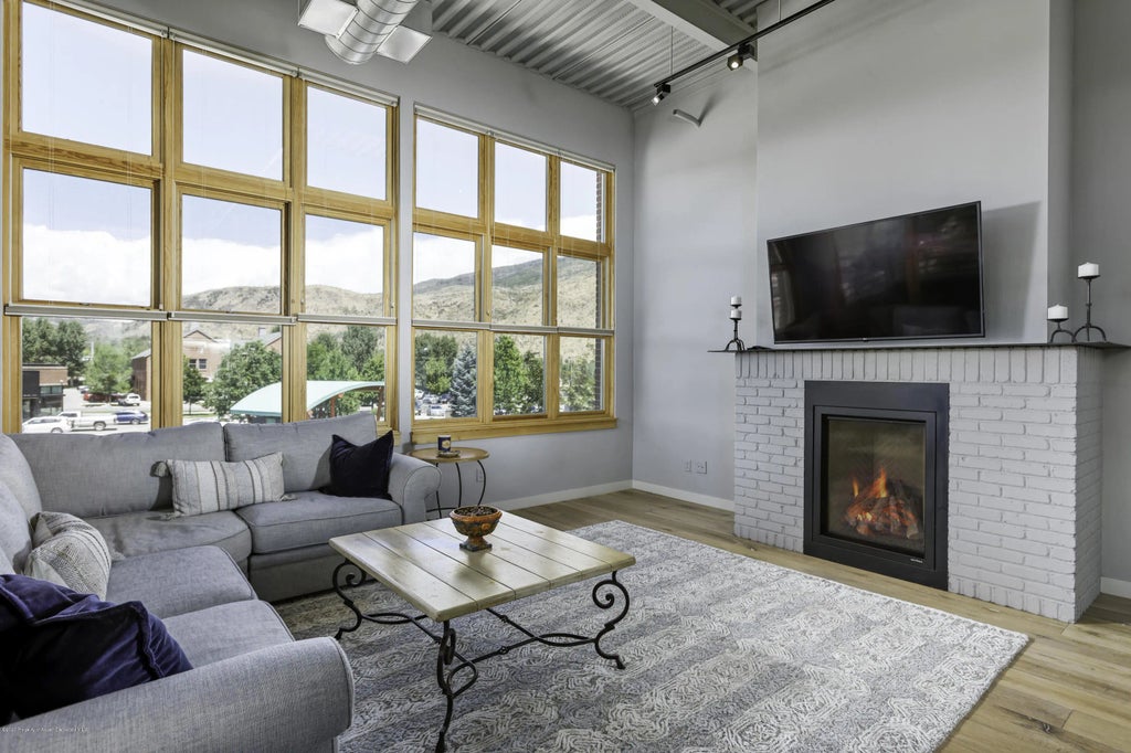 2 of 14 - 231 Robinson Street R-212, Basalt, CO