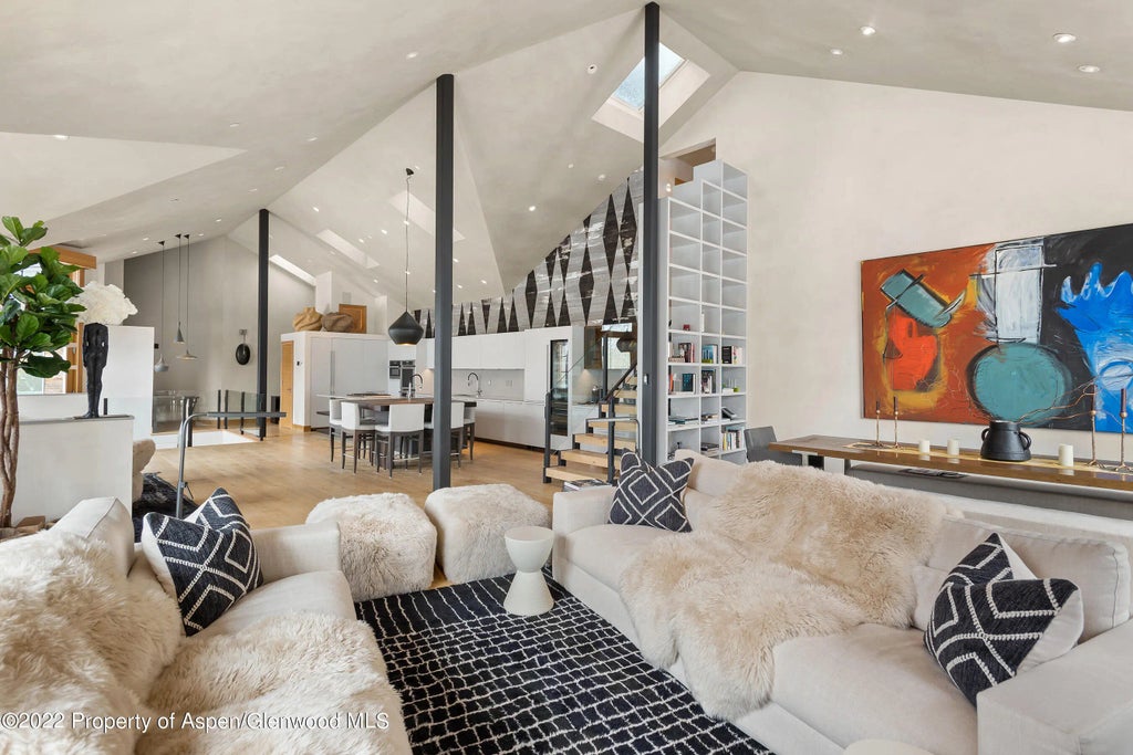 10 of 31 - 136 Northway Drive, Aspen, CO