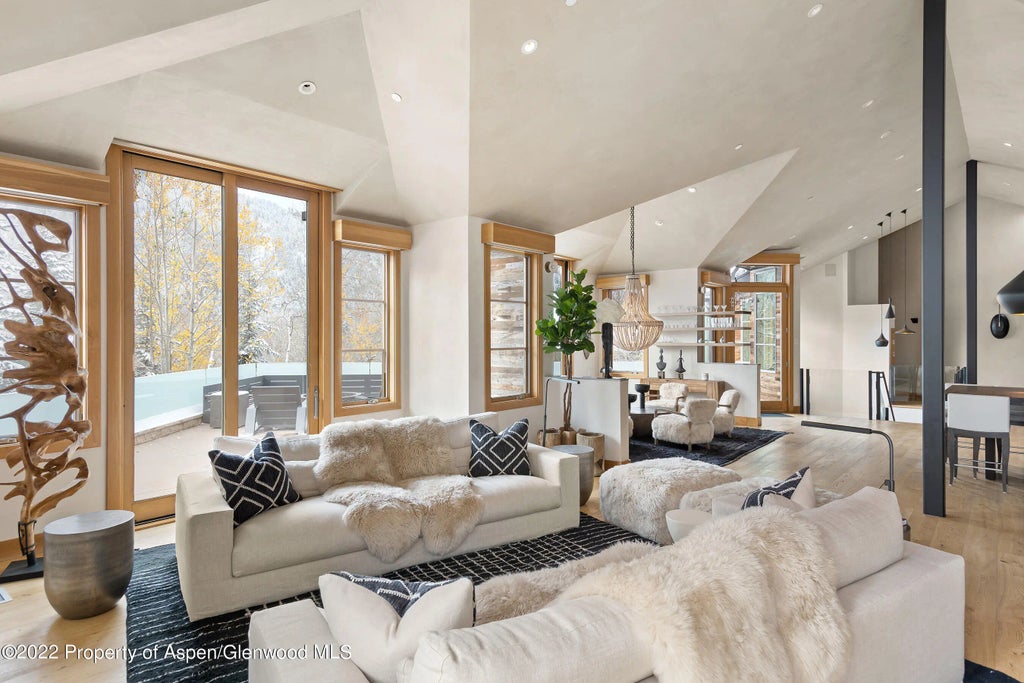 4 of 31 - 136 Northway Drive, Aspen, CO