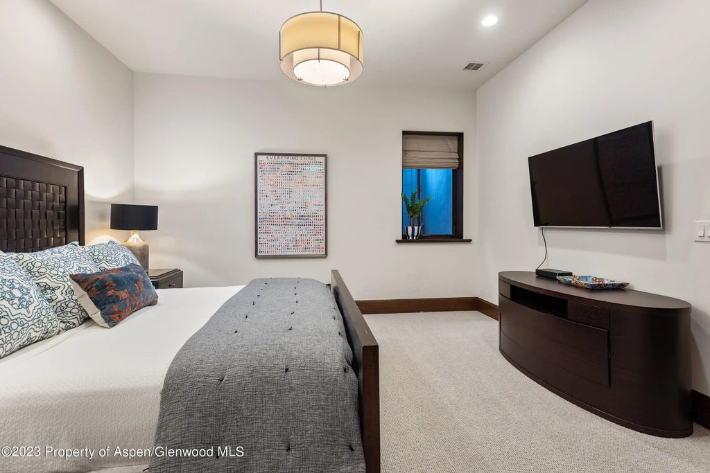 16 of 24 - 138 W Lupine Drive, Aspen, CO