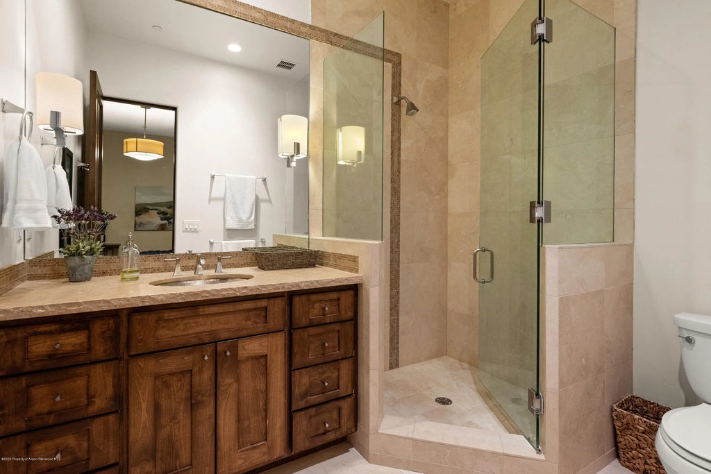 19 of 24 - 138 W Lupine Drive, Aspen, CO