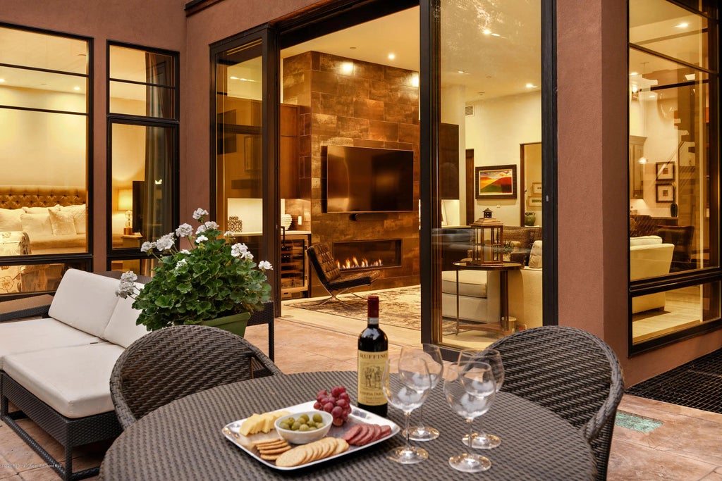 22 of 24 - 138 W Lupine Drive, Aspen, CO