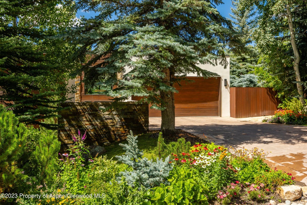 23 of 24 - 138 W Lupine Drive, Aspen, CO