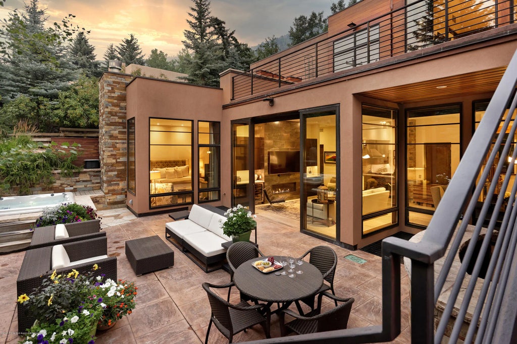 4 of 24 - 138 W Lupine Drive, Aspen, CO