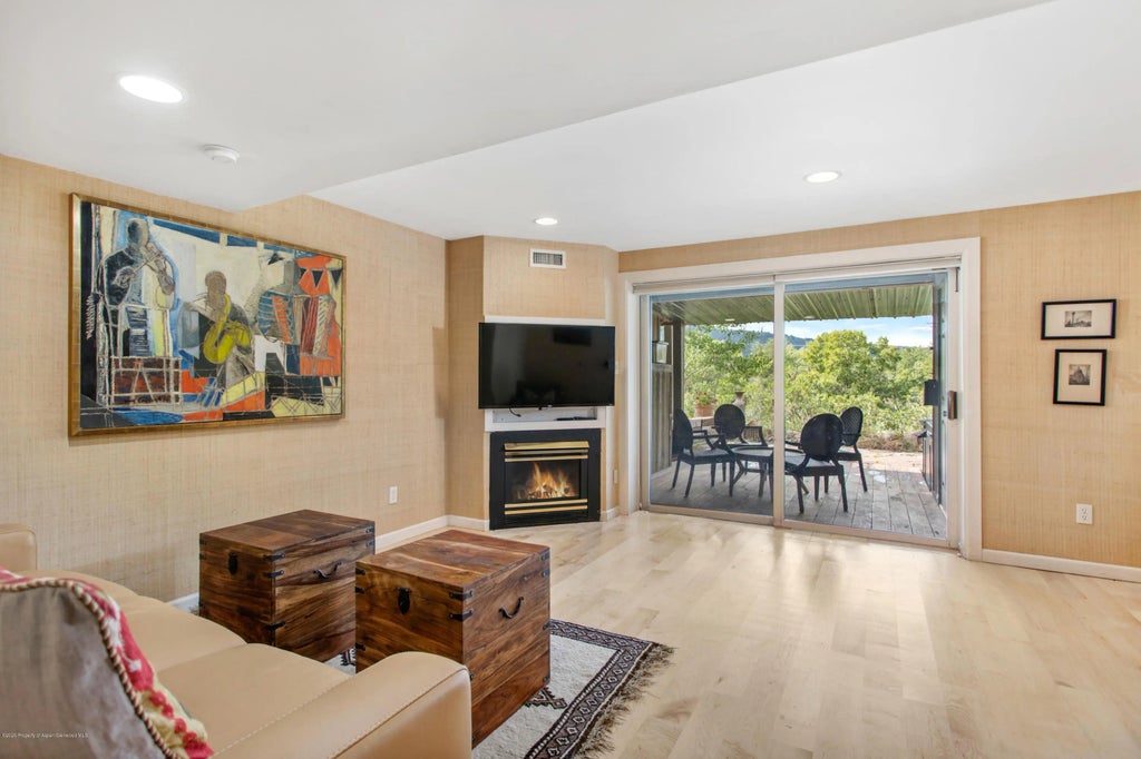 21 of 26 - 100 N 8th Street Unit 29, Aspen, CO