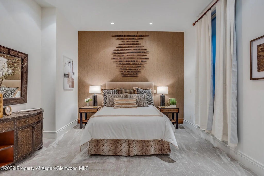 43 of 81 - 900 Waters Avenue, Aspen, CO