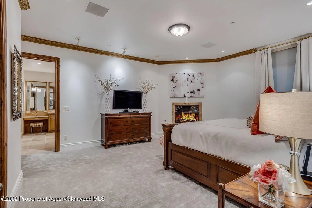 45 of 81 - 900 Waters Avenue, Aspen, CO