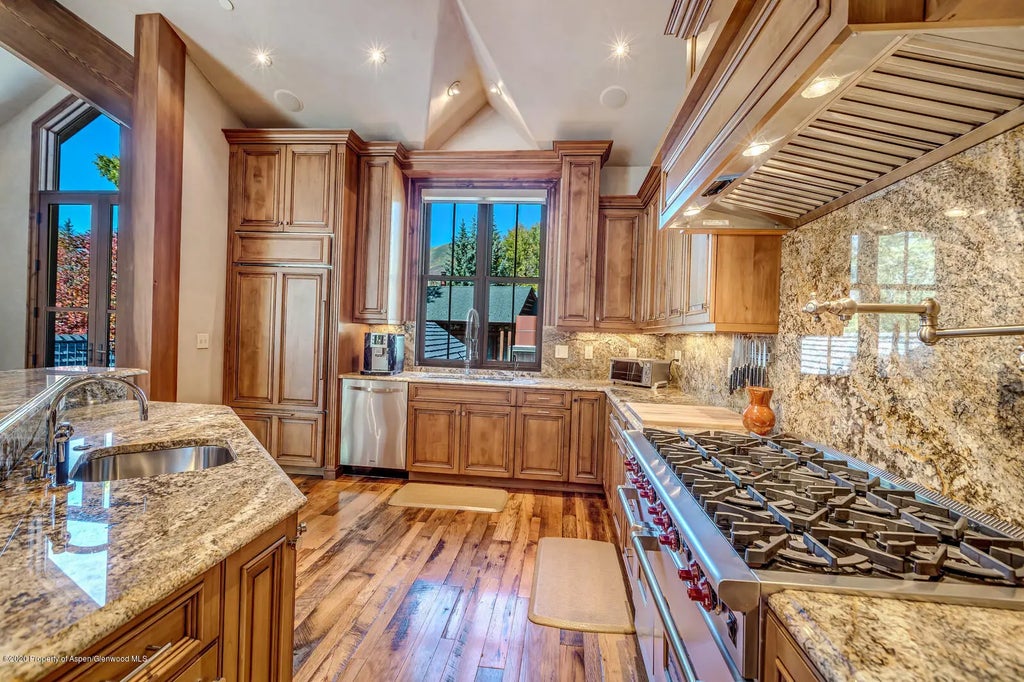 61 of 81 - 900 Waters Avenue, Aspen, CO