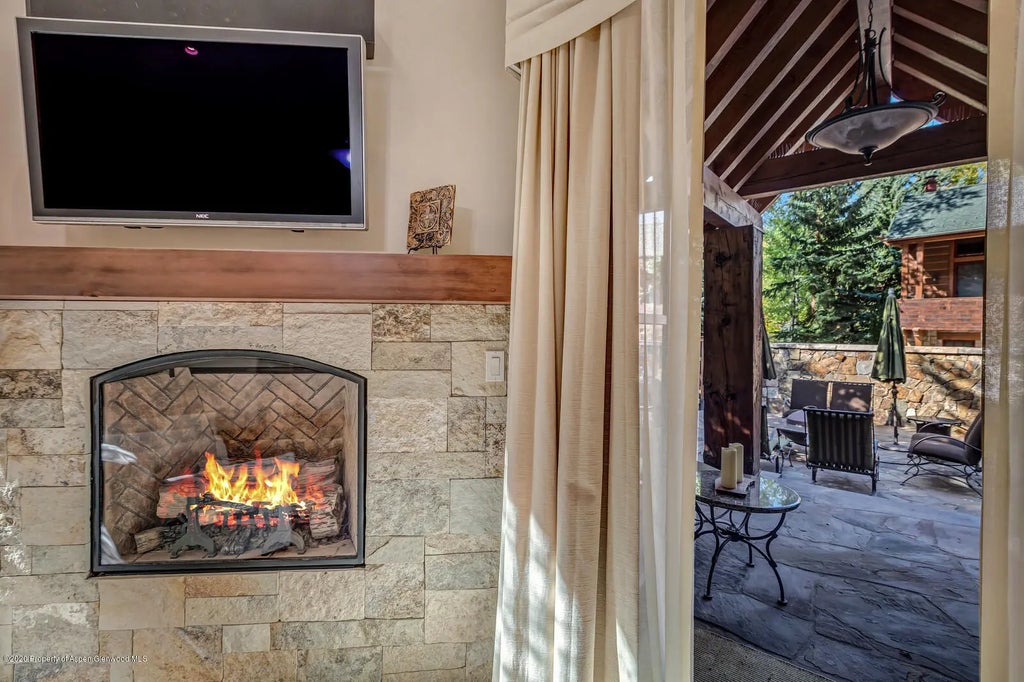 66 of 81 - 900 Waters Avenue, Aspen, CO