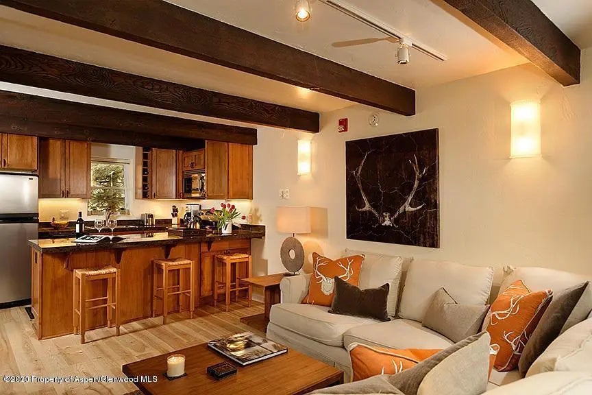 4 of 15 - 914 Waters Avenue 19, Aspen, CO