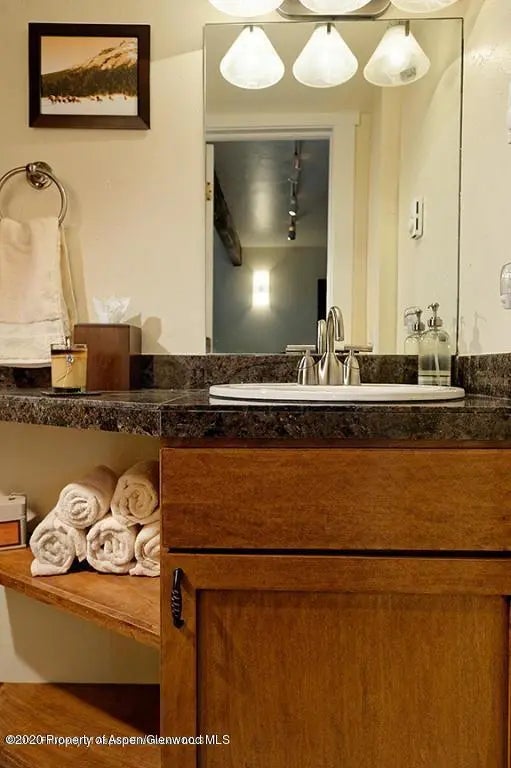 9 of 15 - 914 Waters Avenue 19, Aspen, CO