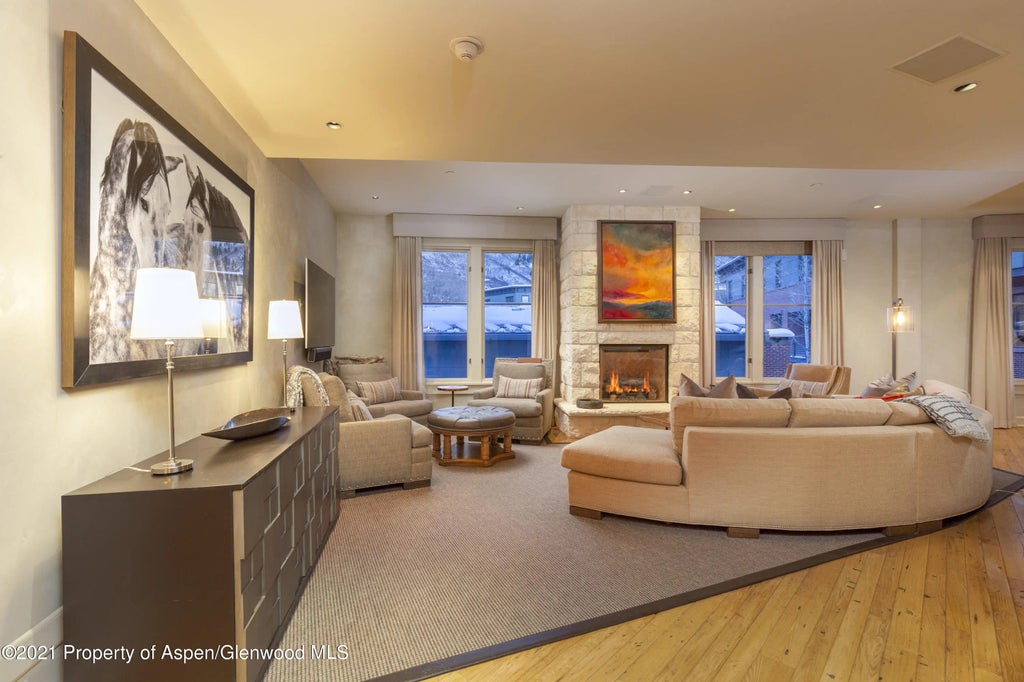 11 of 26 - 101 Founders Place 202, Aspen, CO