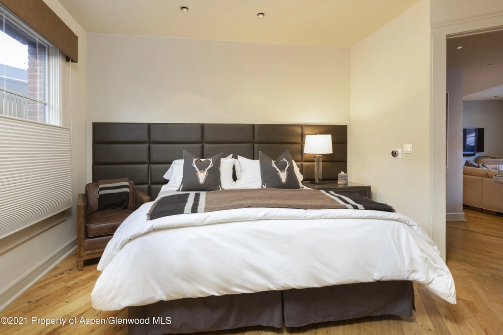 7 of 26 - 101 Founders Place 202, Aspen, CO