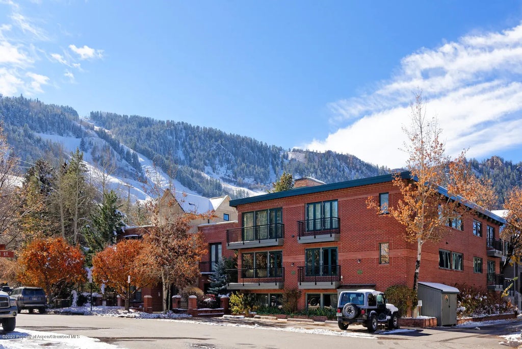 1 of 10 - 525 S Original Street Unit D, Aspen, CO