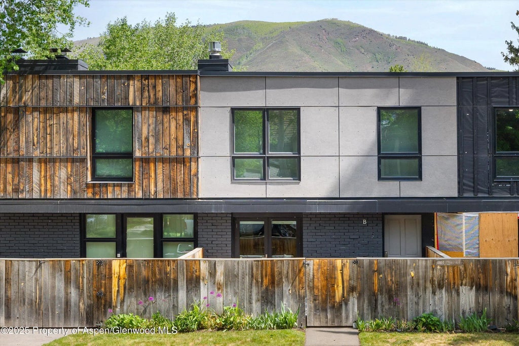 7 of 19 - 250 S Original Street B, Aspen, CO