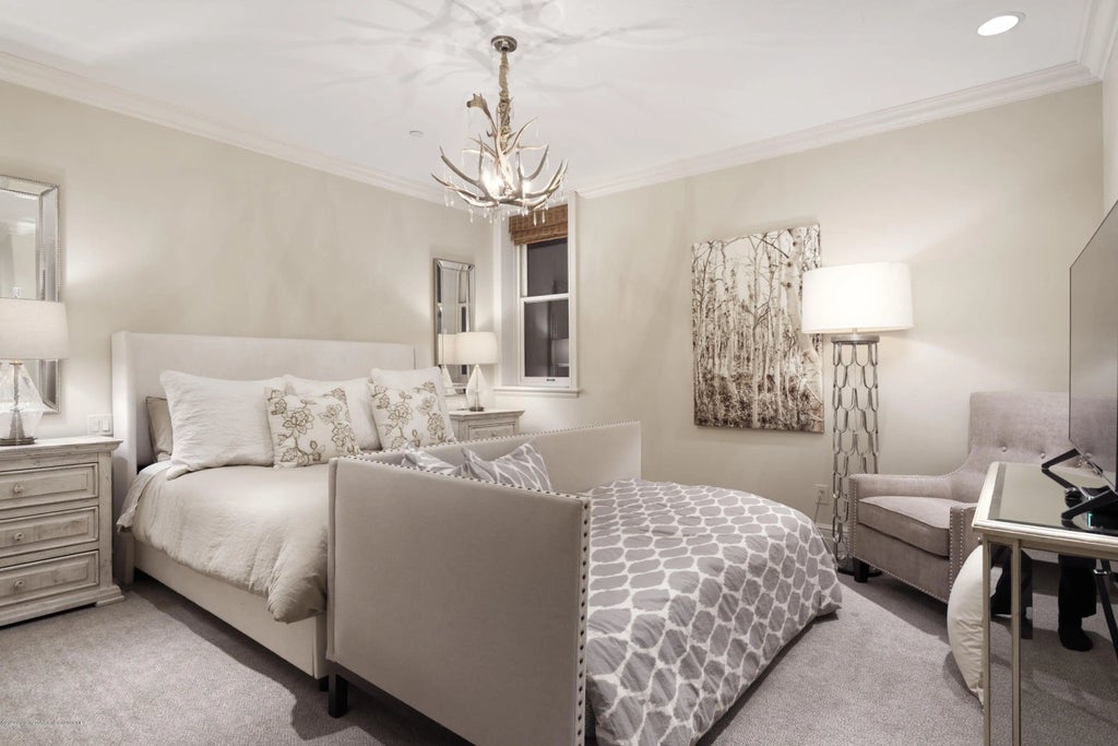 18 of 32 - 42701 Highway 82 Unit #a, Aspen, CO