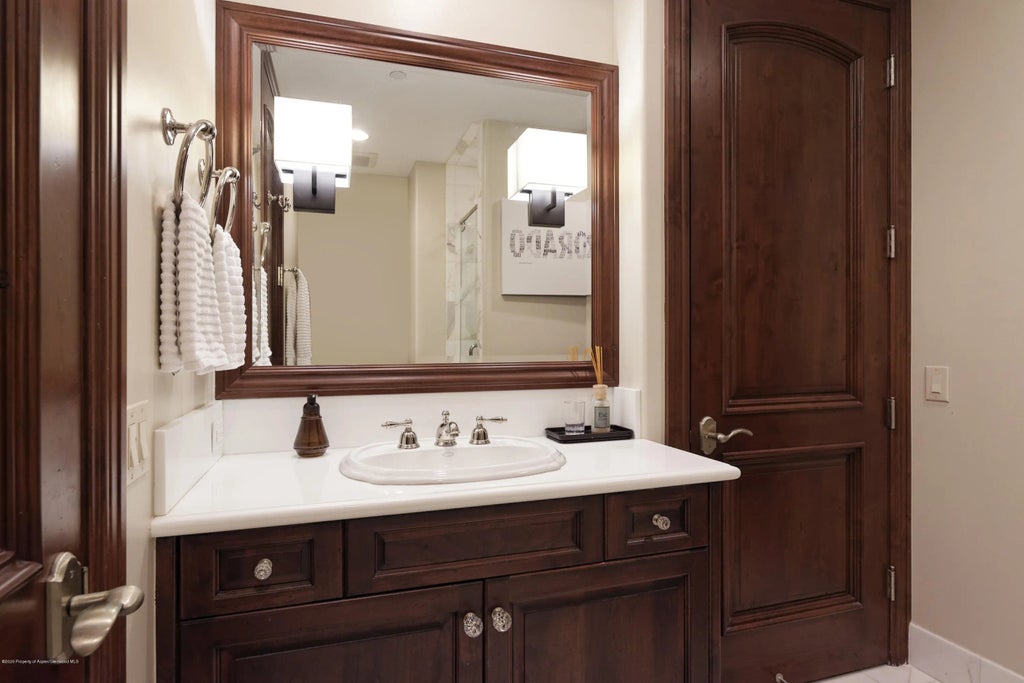 25 of 32 - 42701 Highway 82 Unit #a, Aspen, CO