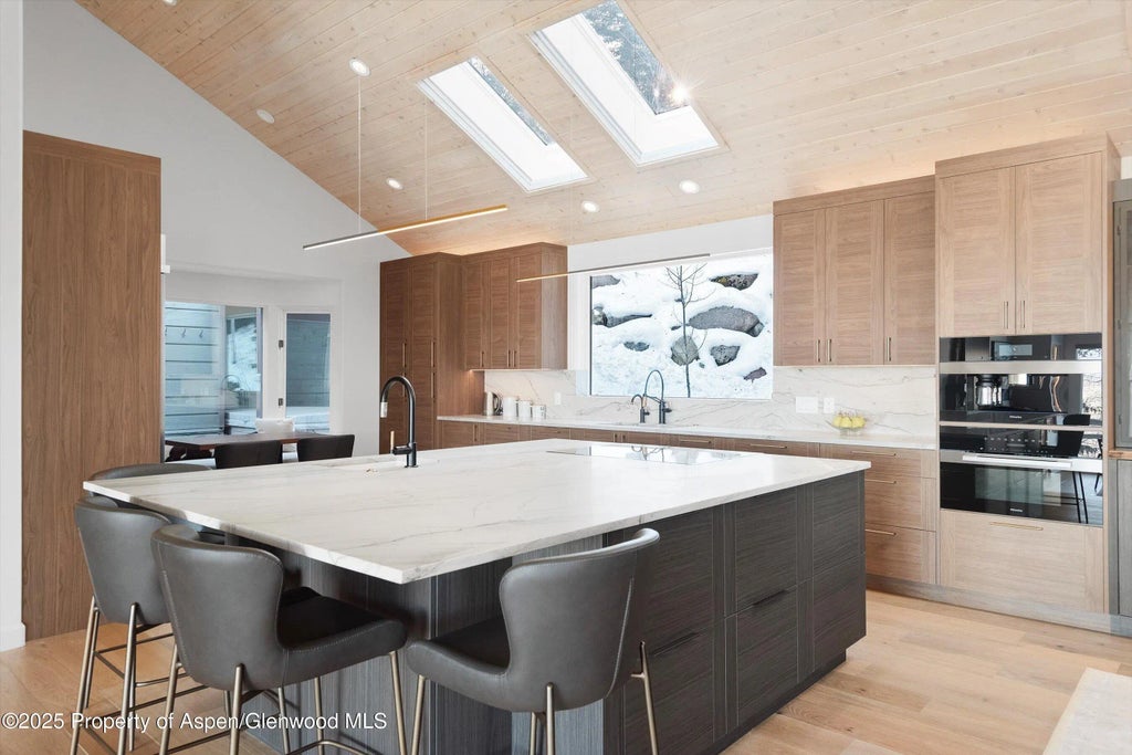 14 of 41 - 18 Edgewood Lane, Snowmass Village, CO