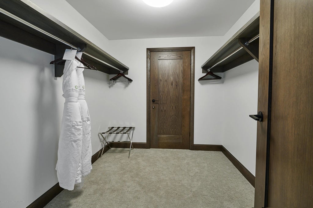 11 of 27 - 65 Wood Road 433, Snowmass Village, CO