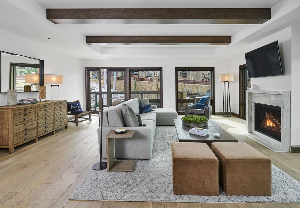3 of 27 - 65 Wood Road 433, Snowmass Village, CO