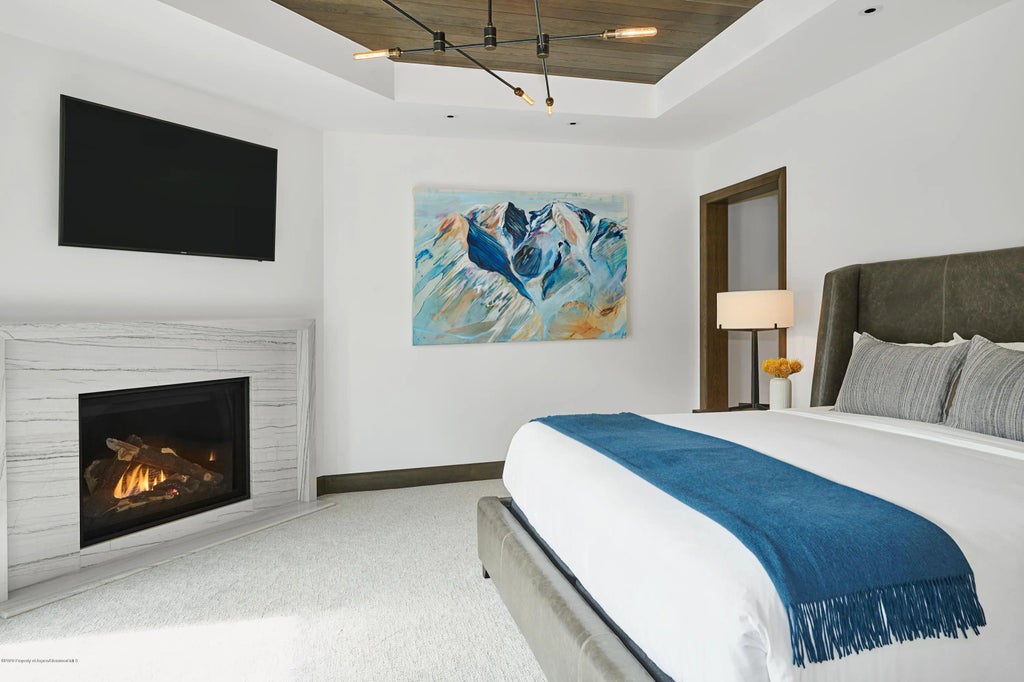 7 of 27 - 65 Wood Road 433, Snowmass Village, CO