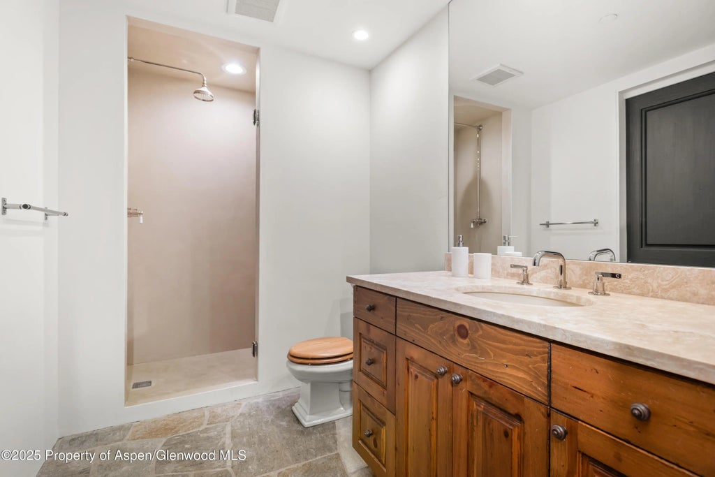 37 of 42 - 1495 Homestake Drive 2, Aspen, CO