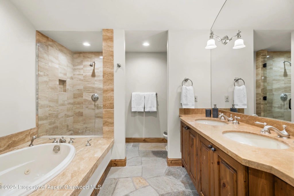 39 of 42 - 1495 Homestake Drive 2, Aspen, CO