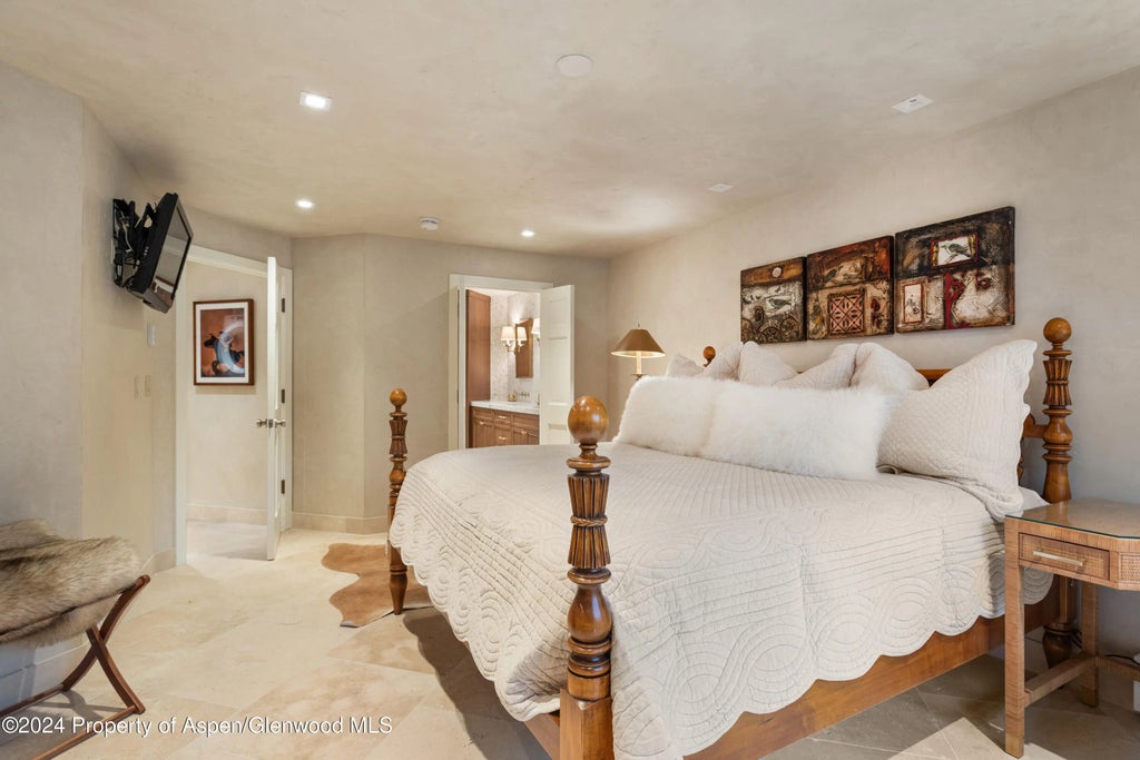 30 of 34 - 1439 Crystal Lake Road, Aspen, CO