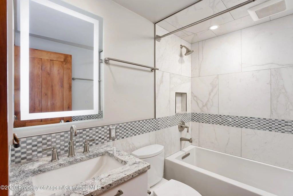 8 of 11 - 525 S Original Street Unit E, Aspen, CO