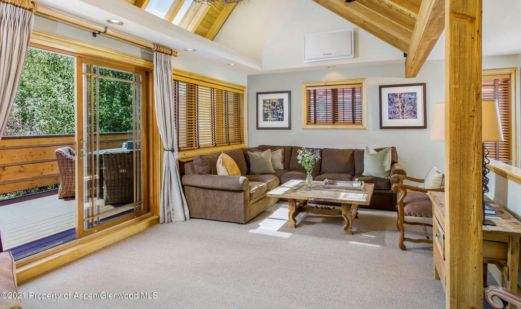 8 of 26 - 715 E Hopkins Avenue, Aspen, CO