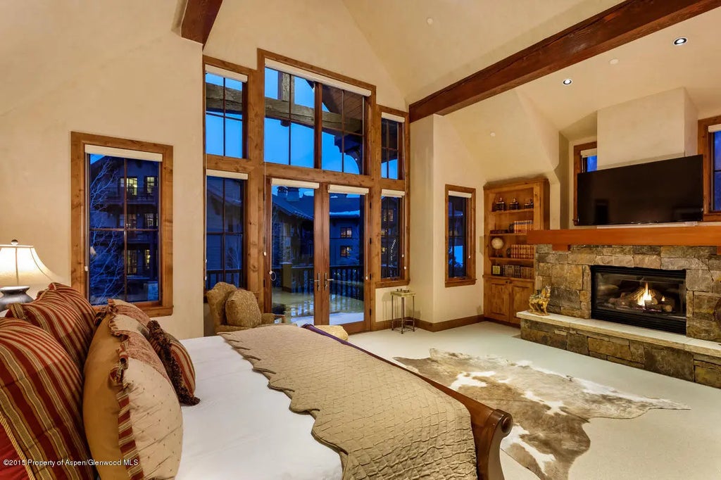 13 of 23 - 64 Prospector Road Unit 7, Aspen, CO