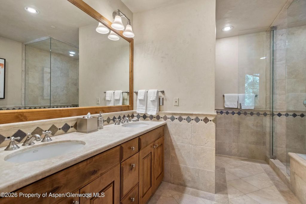 27 of 49 - 64 Prospector Road Unit 7, Aspen, CO