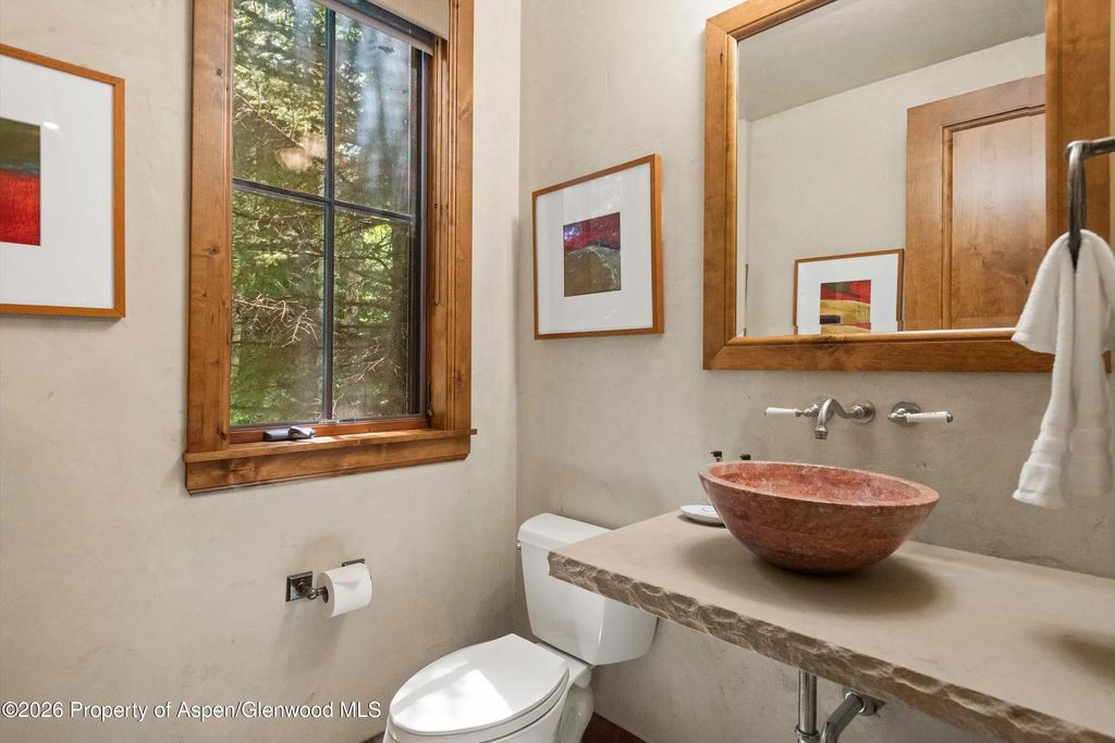 31 of 49 - 64 Prospector Road Unit 7, Aspen, CO
