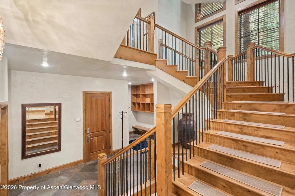37 of 49 - 64 Prospector Road Unit 7, Aspen, CO
