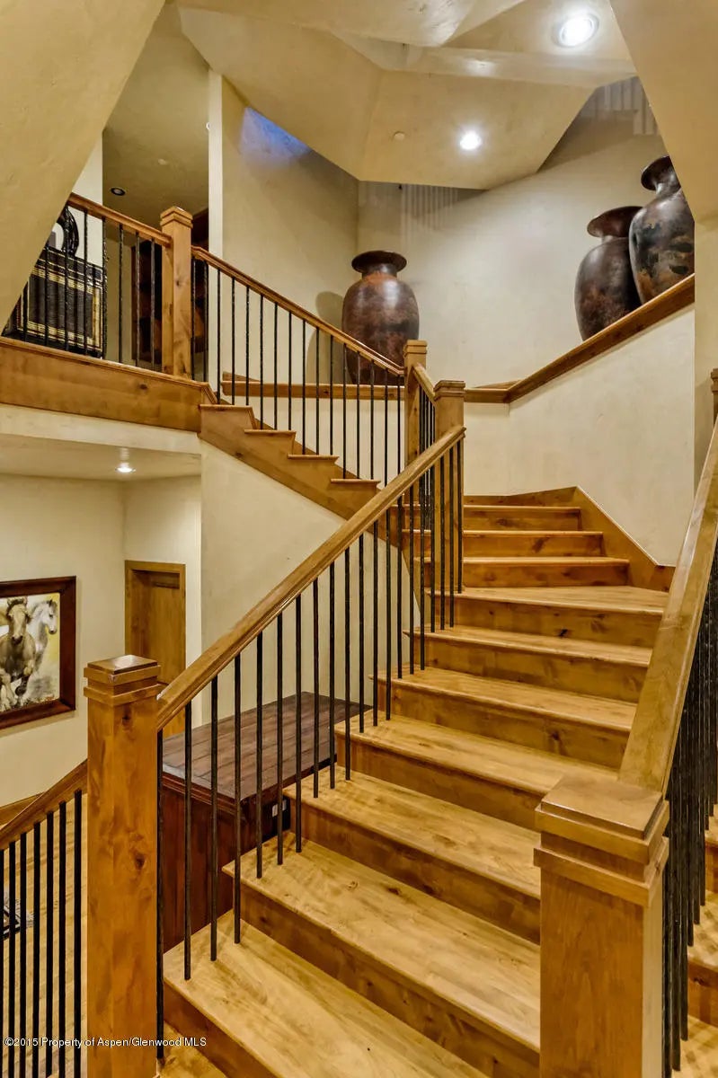 9 of 23 - 64 Prospector Road Unit 7, Aspen, CO