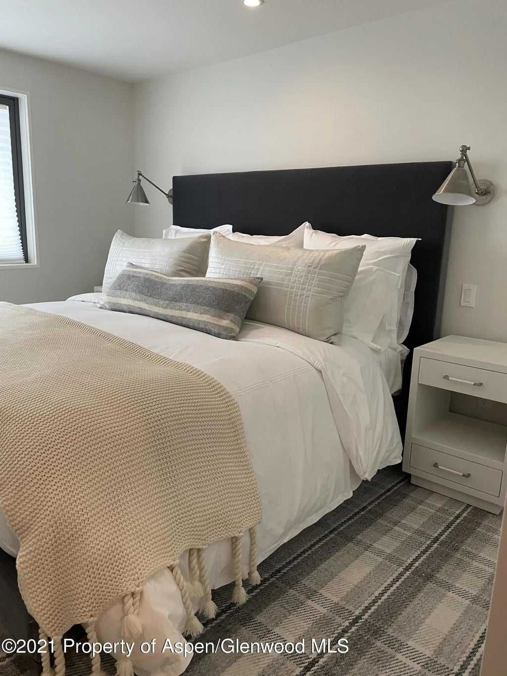 31 of 33 - 650 S Monarch Street 7, Aspen, CO
