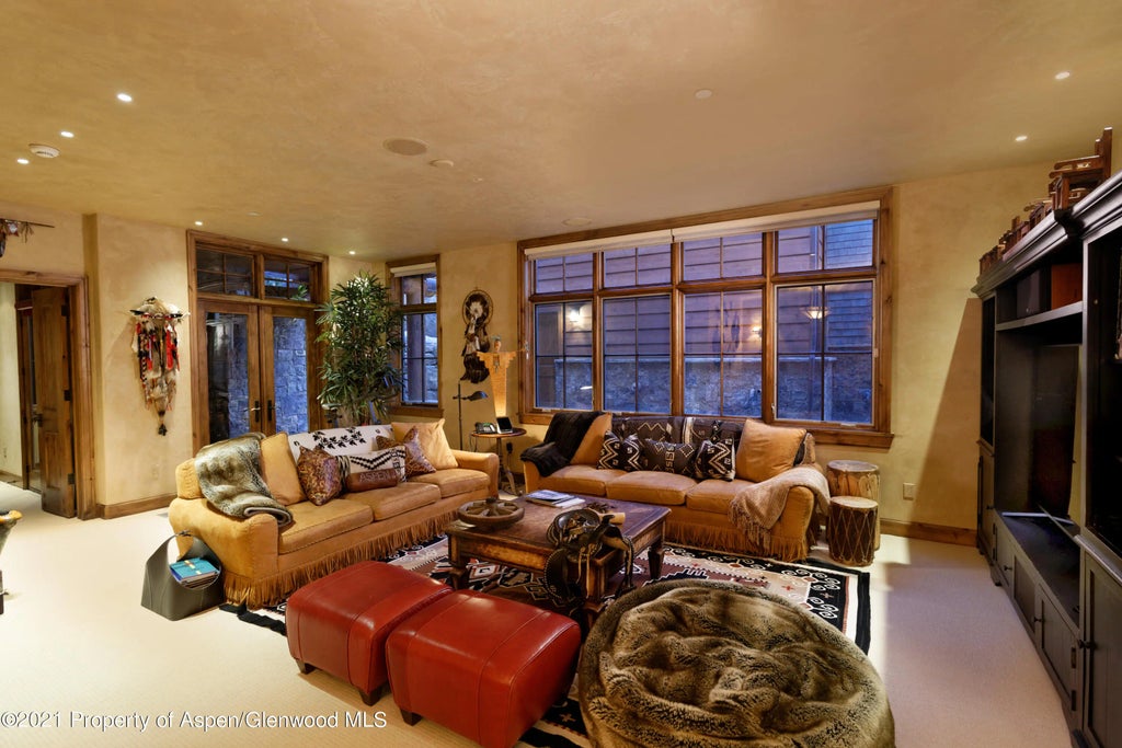 30 of 30 - 938 S Mill Street, Aspen, CO