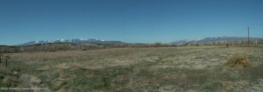 3 of 8 - 1421 River Frontage Road, Silt, CO