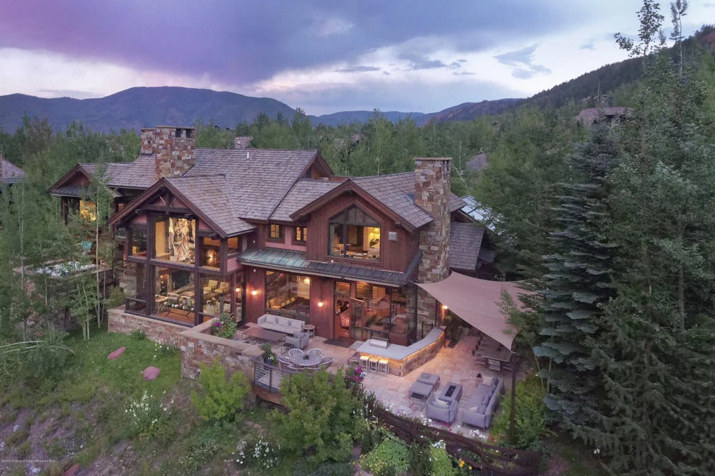 2 of 68 - 105 Exhibition Lane, Aspen, CO