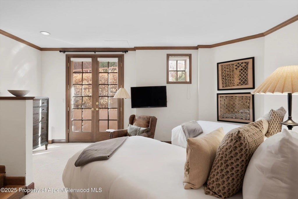 15 of 21 - 777 Ute Avenue #6, Aspen, CO