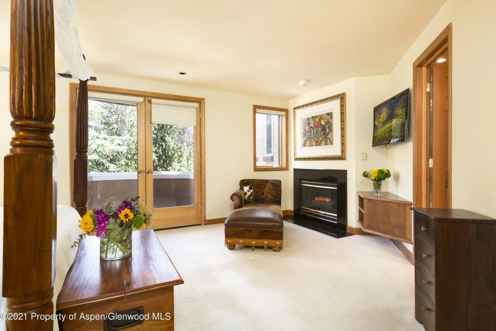 11 of 17 - 777 Ute Avenue #4, Aspen, CO